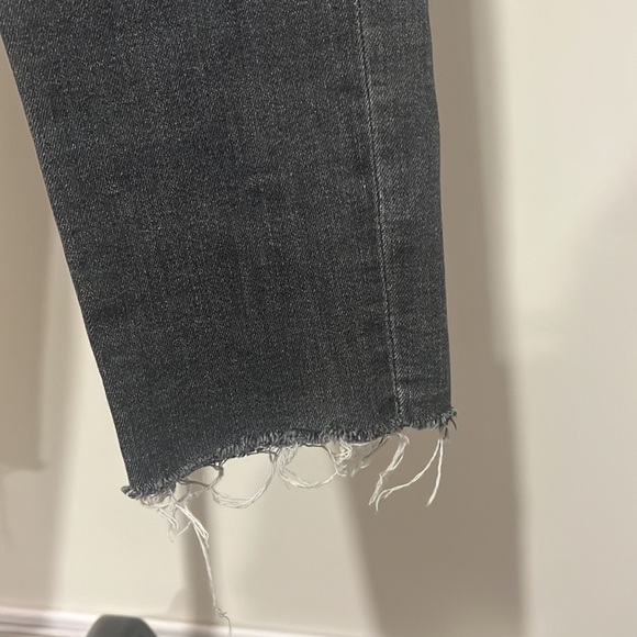 H&M Women’s Grey Jeans.  Size 27 - Picture 3 of 6